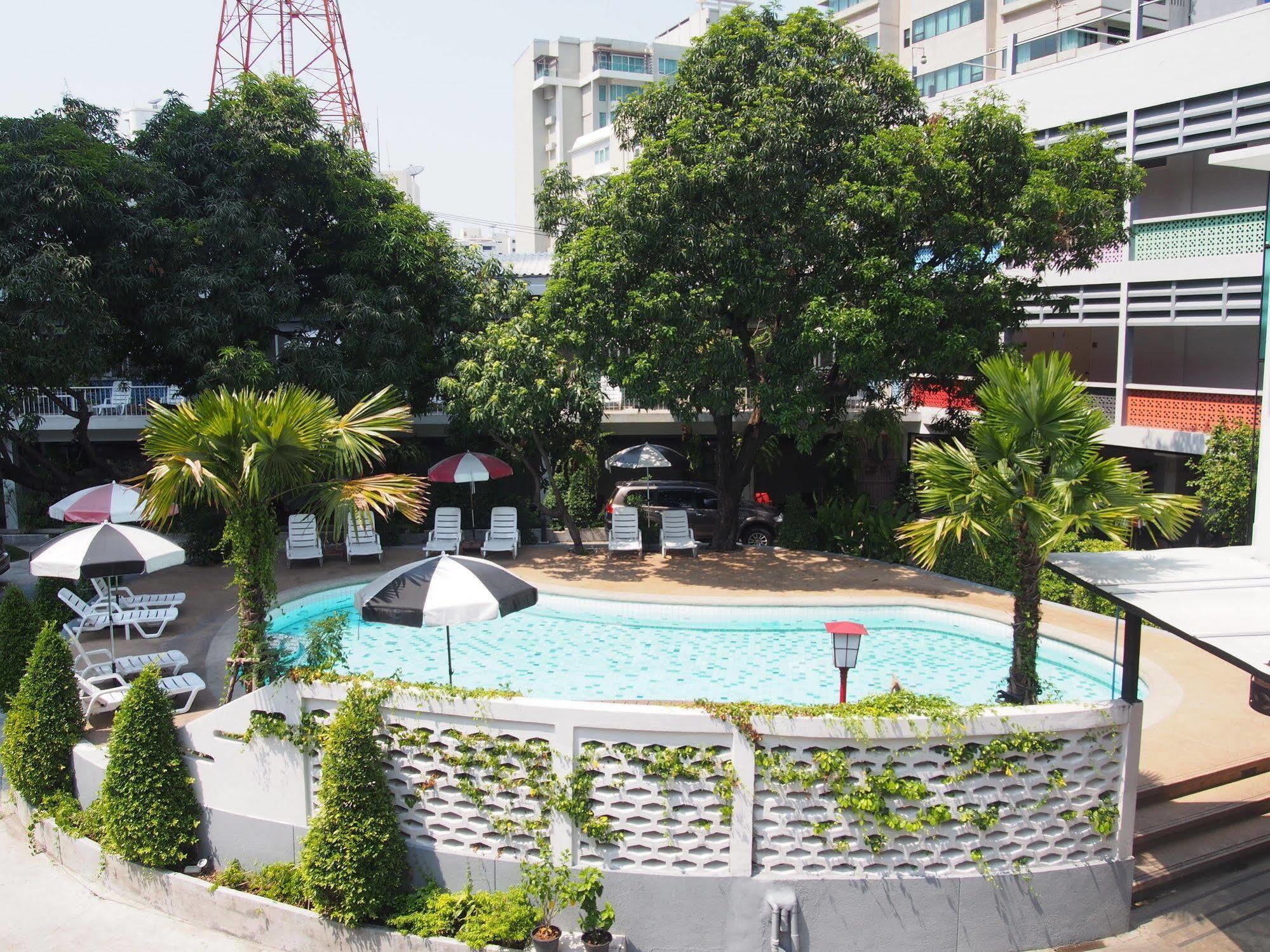 Hotel Retroasis Bangkok Exteriér fotografie